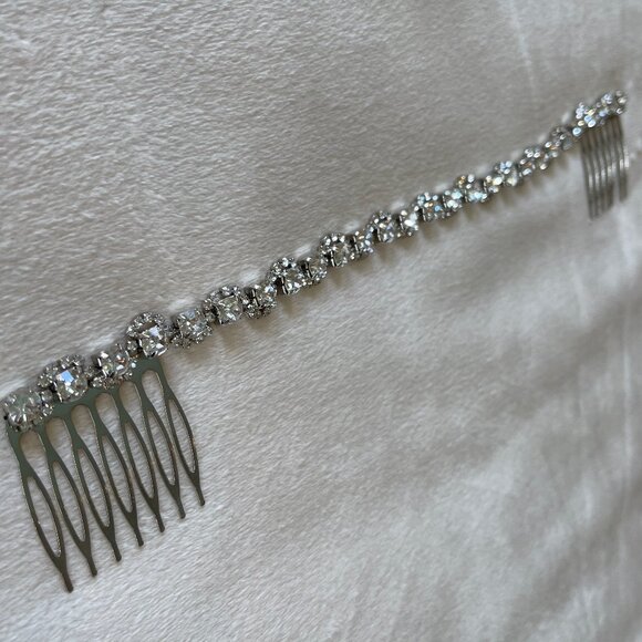 Silver Rhinestone Accessory Accessories - NWOT Silver Rhinestone Hair Vine Wedding Hair Band Combs